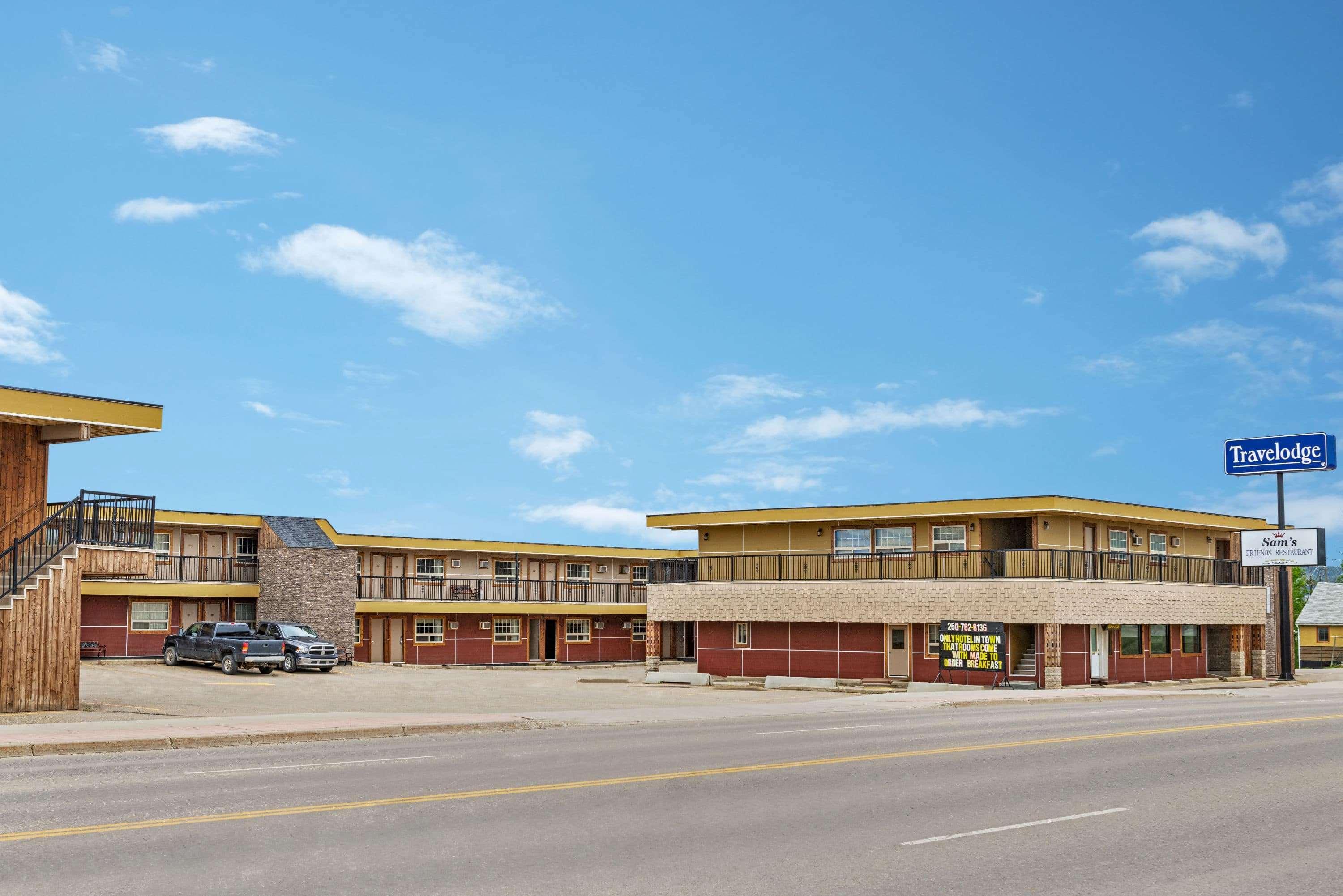Travelodge By Wyndham Dawson Creek Exterior foto